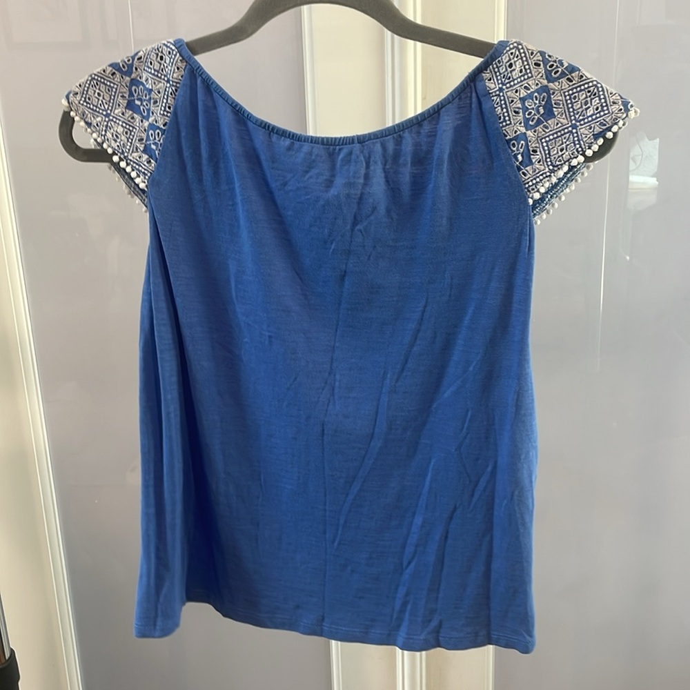 Blue Embroidered Women's Top - Picture 4 of 4